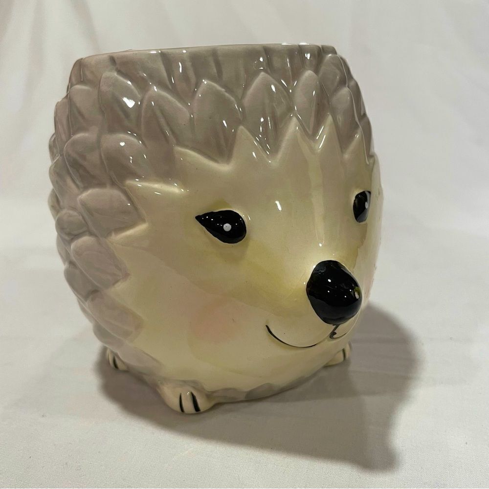 Porcupine mug with flower cute animal mug